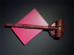 深圳律師解讀世紀最大的離婚財產分割案