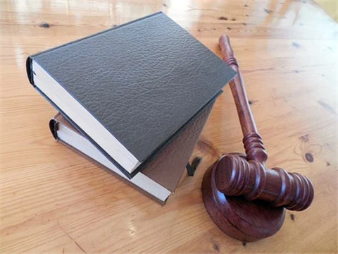 深云路律師談上海分居多久可以判離婚